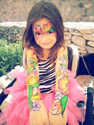  Face Painter Caricaturist