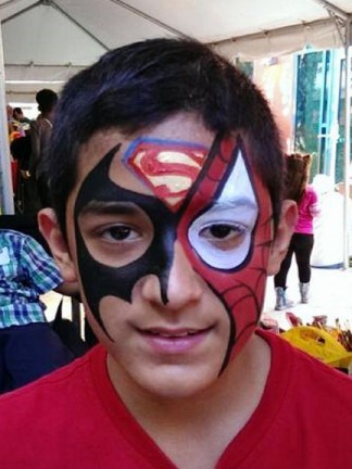  Face Painter Caricaturist